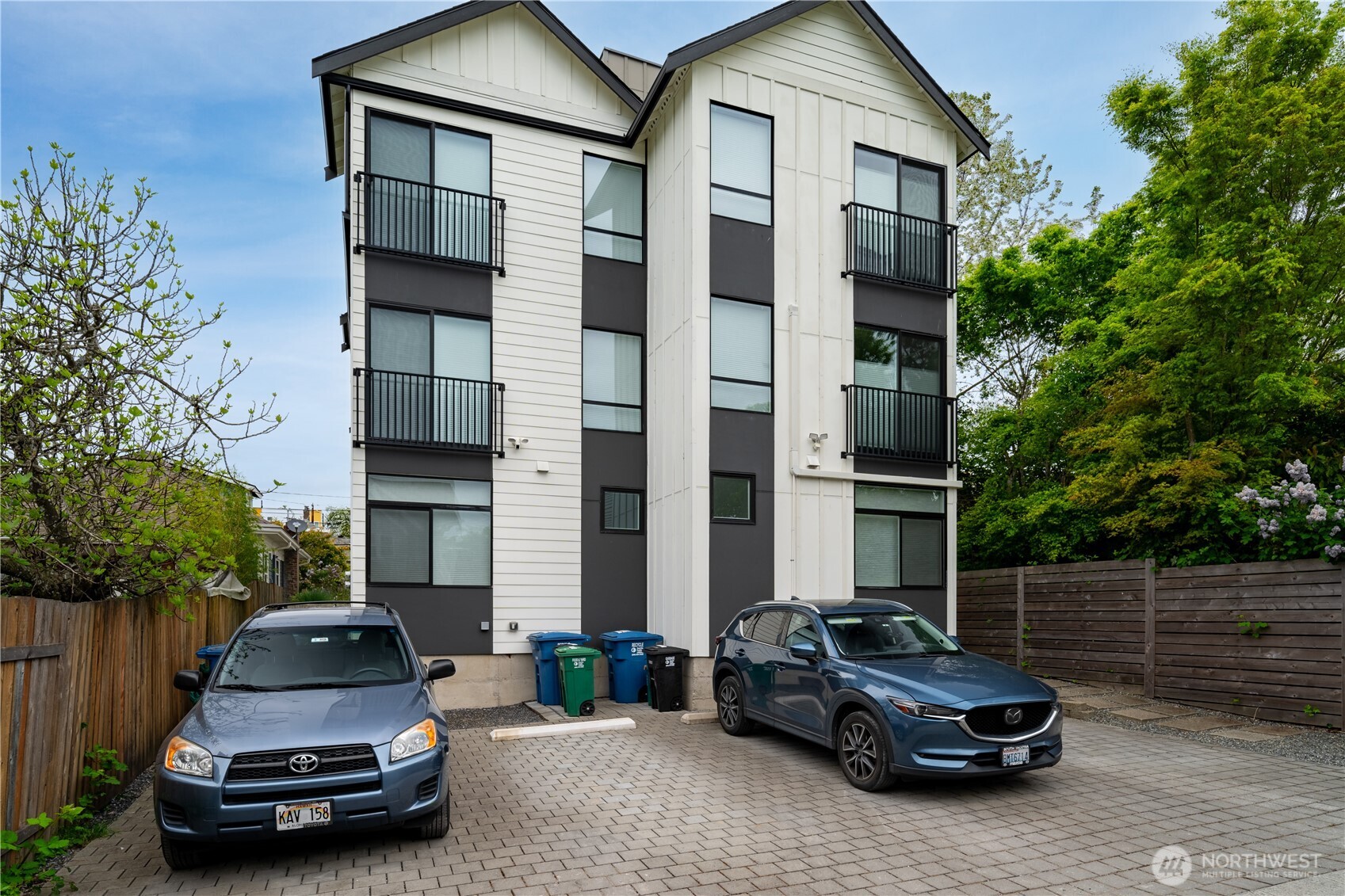 2715 S Judkins Street Unit: B