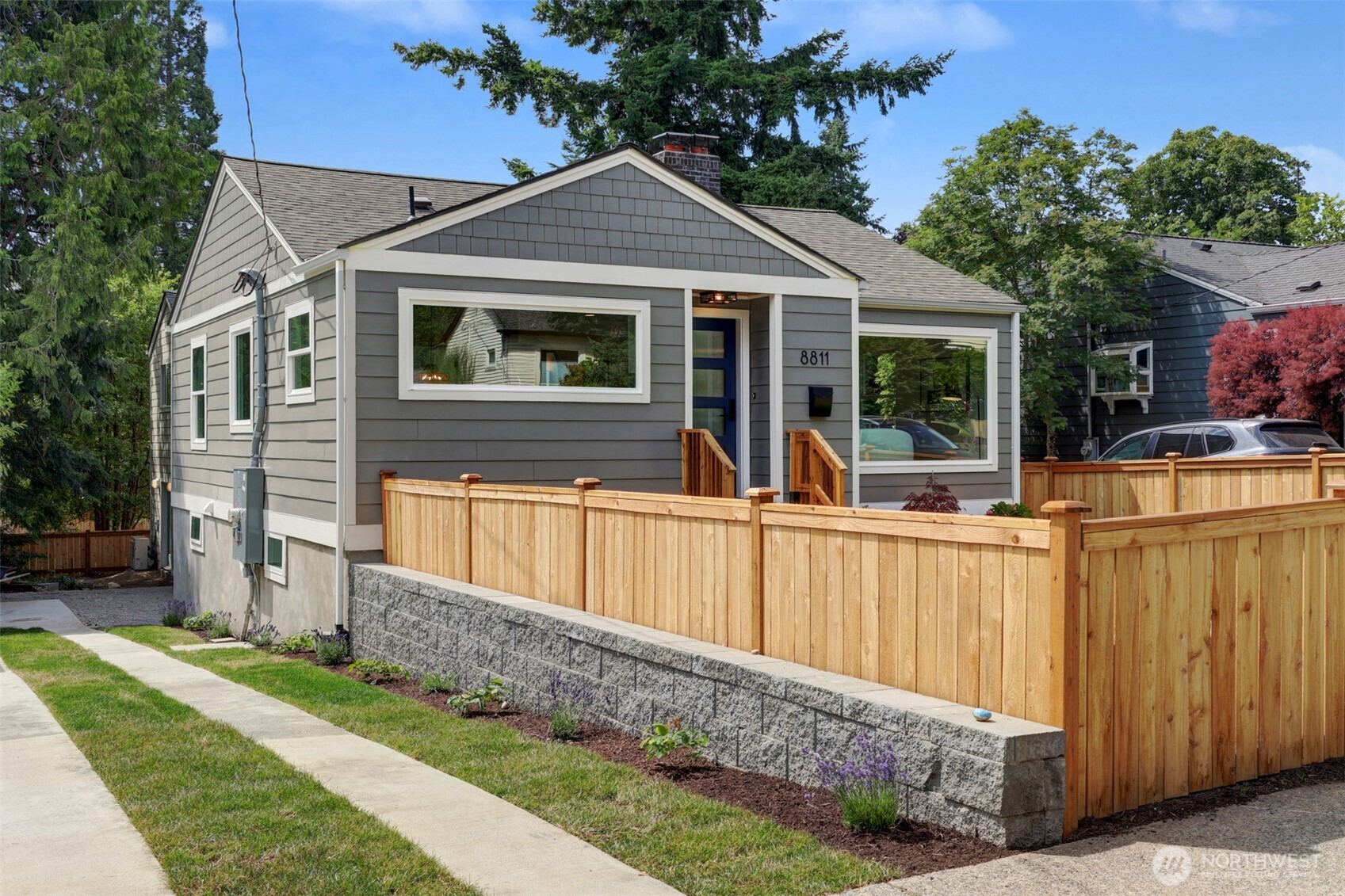 8811 12th Avenue NE