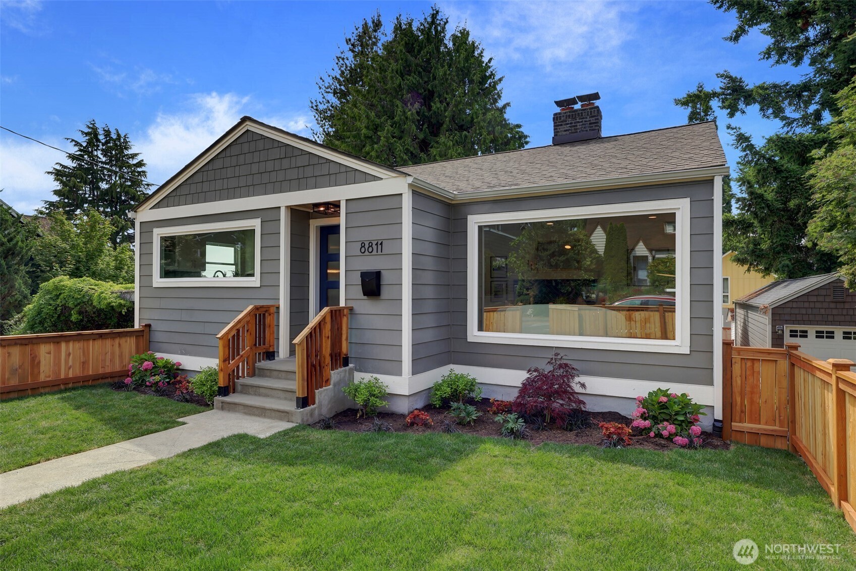 8811 12th Avenue NE