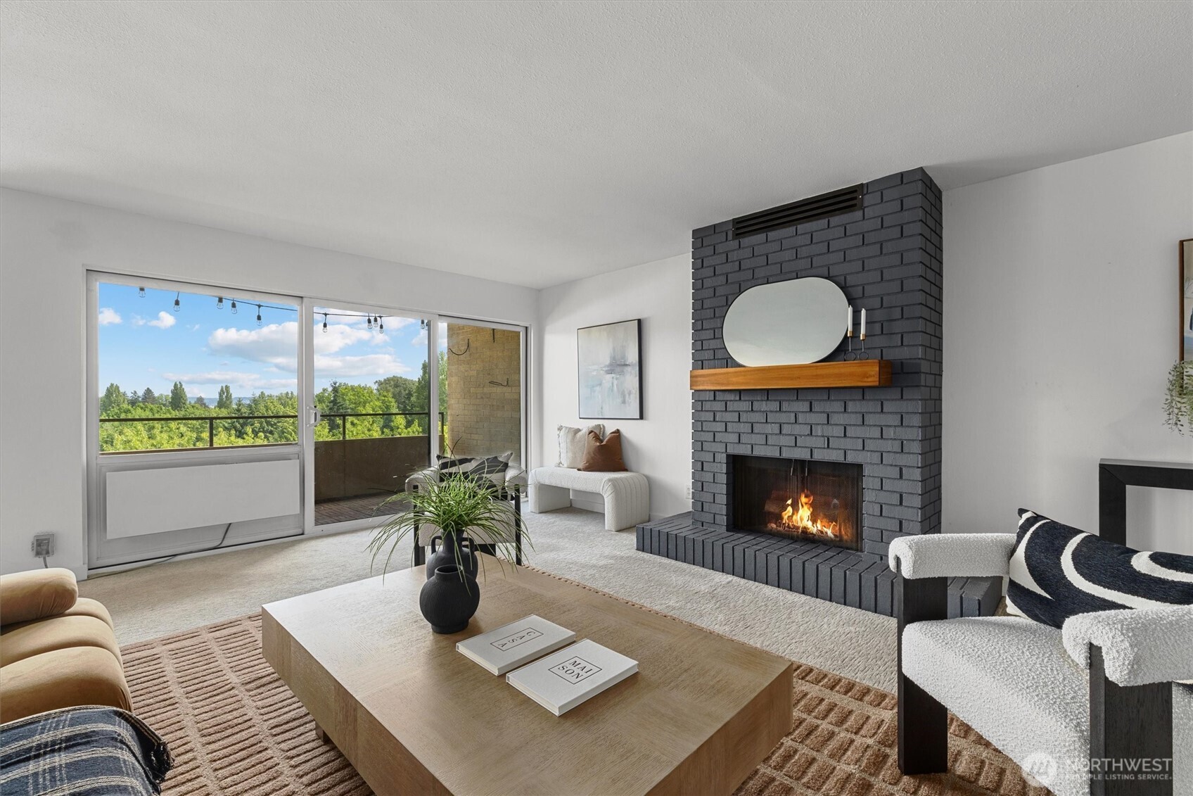 4545 Sand Point Way NE Unit: 806