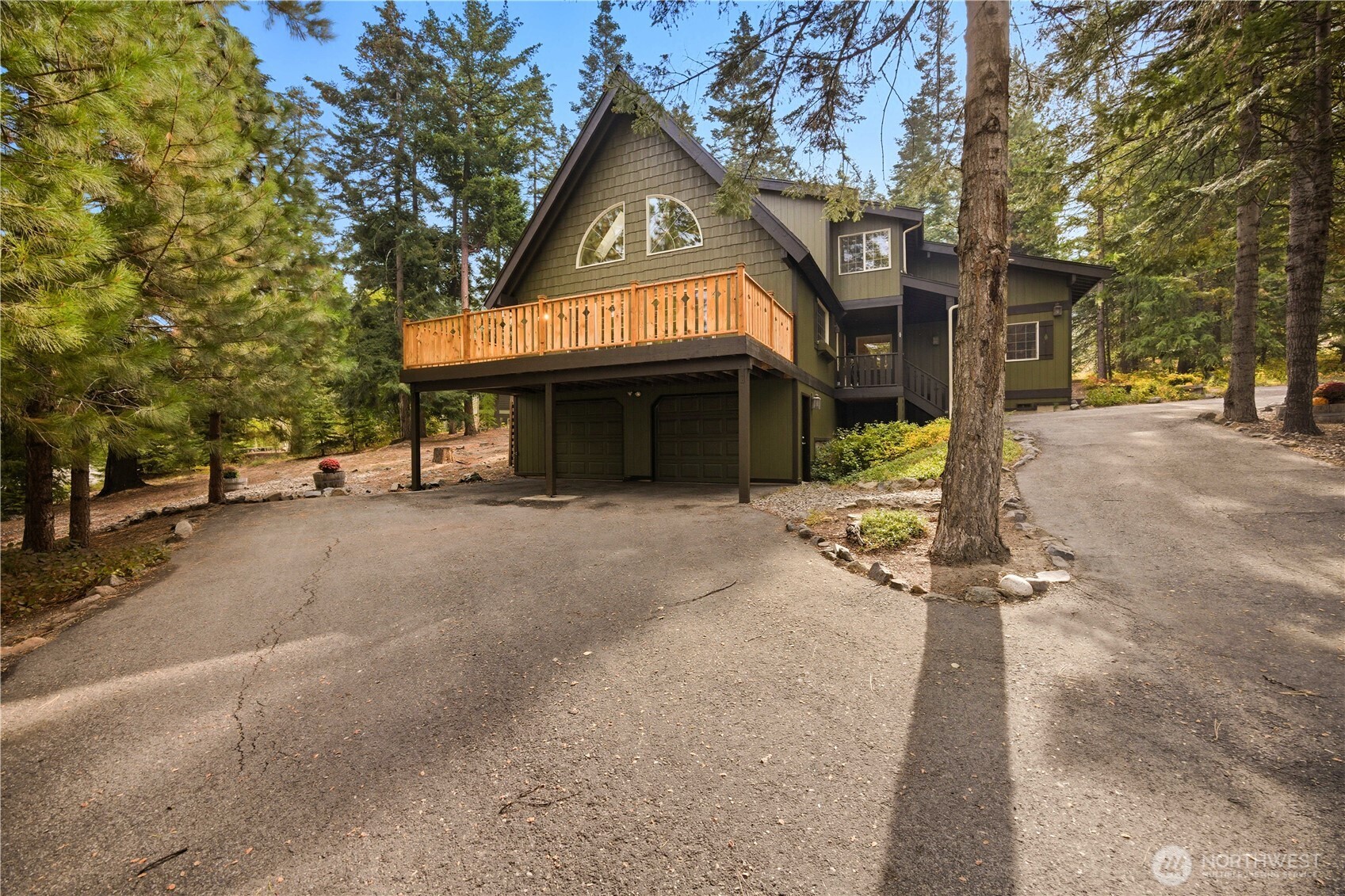 6545 Forest Ridge Drive