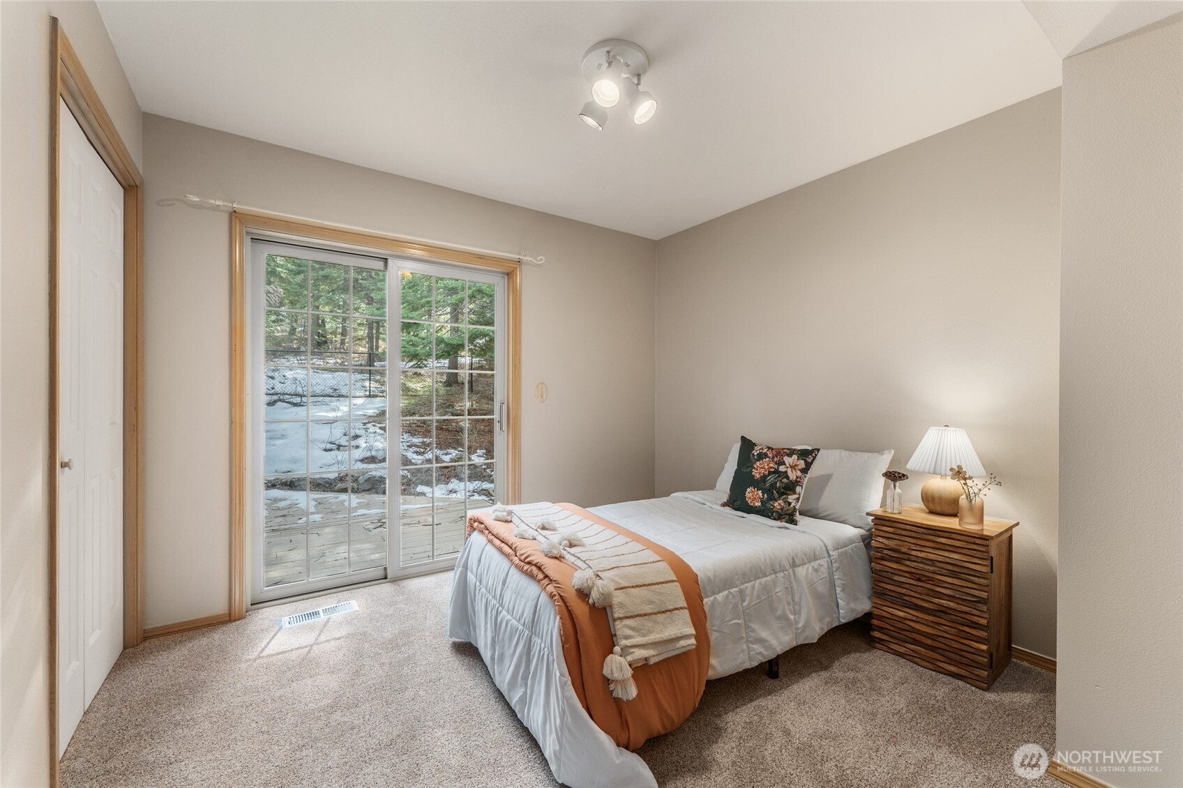 6545 Forest Ridge Drive