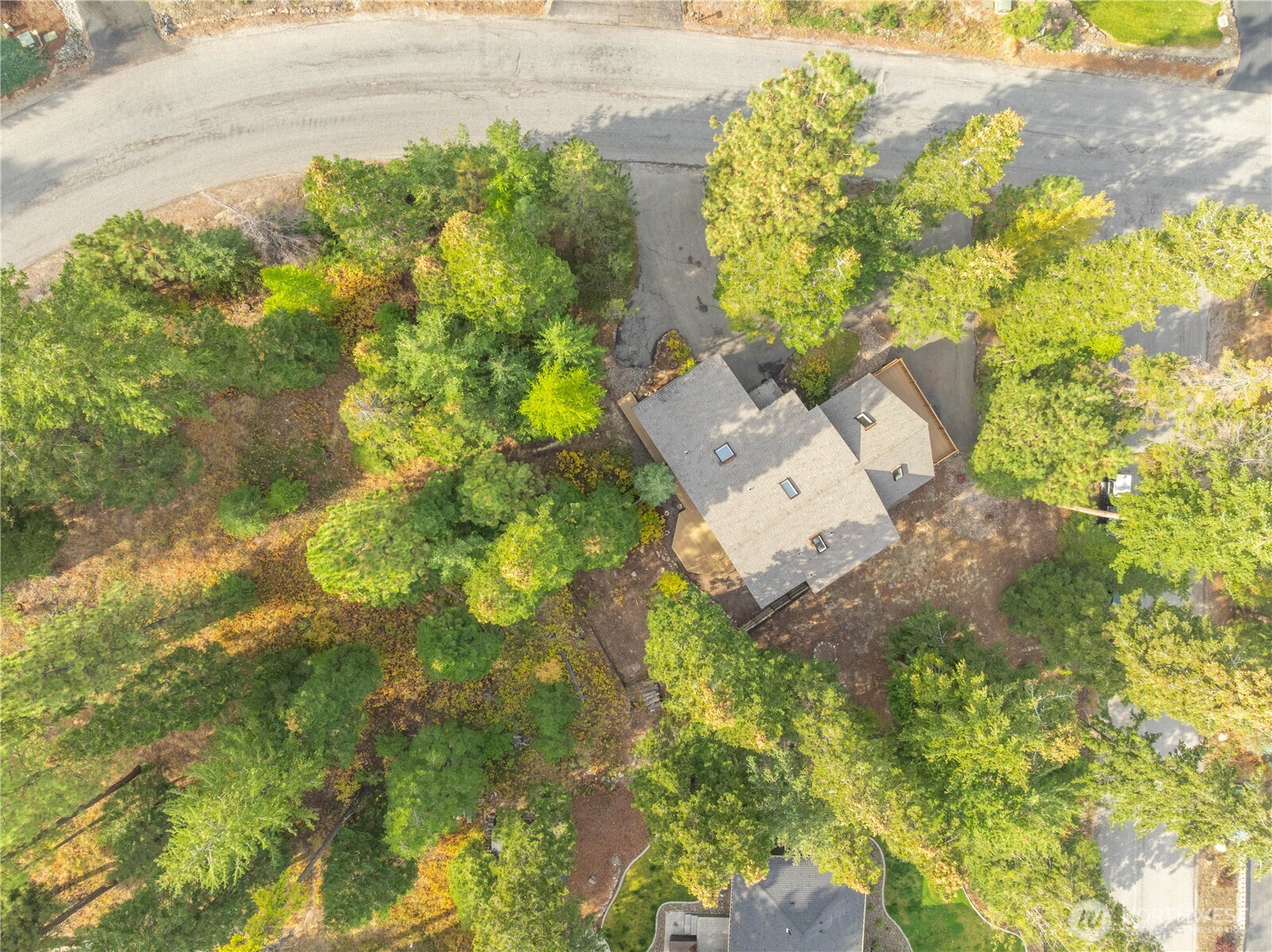 6545 Forest Ridge Drive