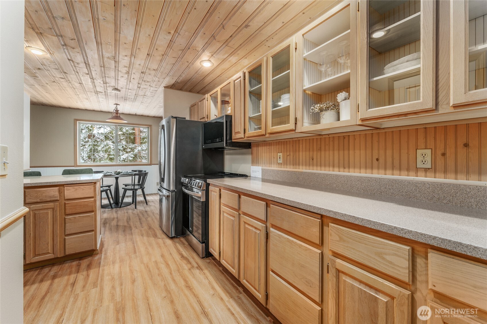 6545 Forest Ridge Drive