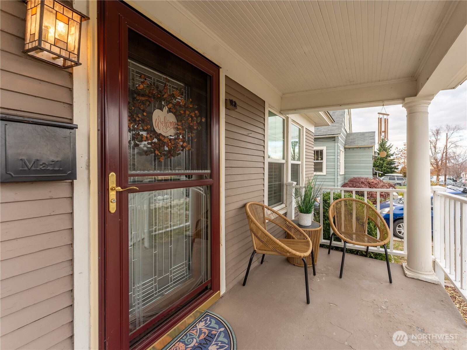 212 N Emerson Avenue