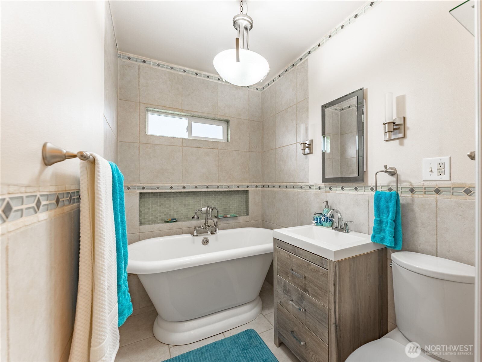 212 N Emerson Avenue