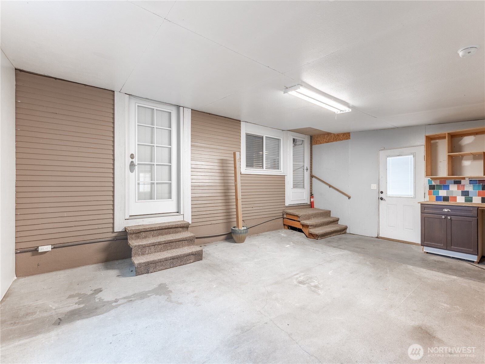 212 N Emerson Avenue