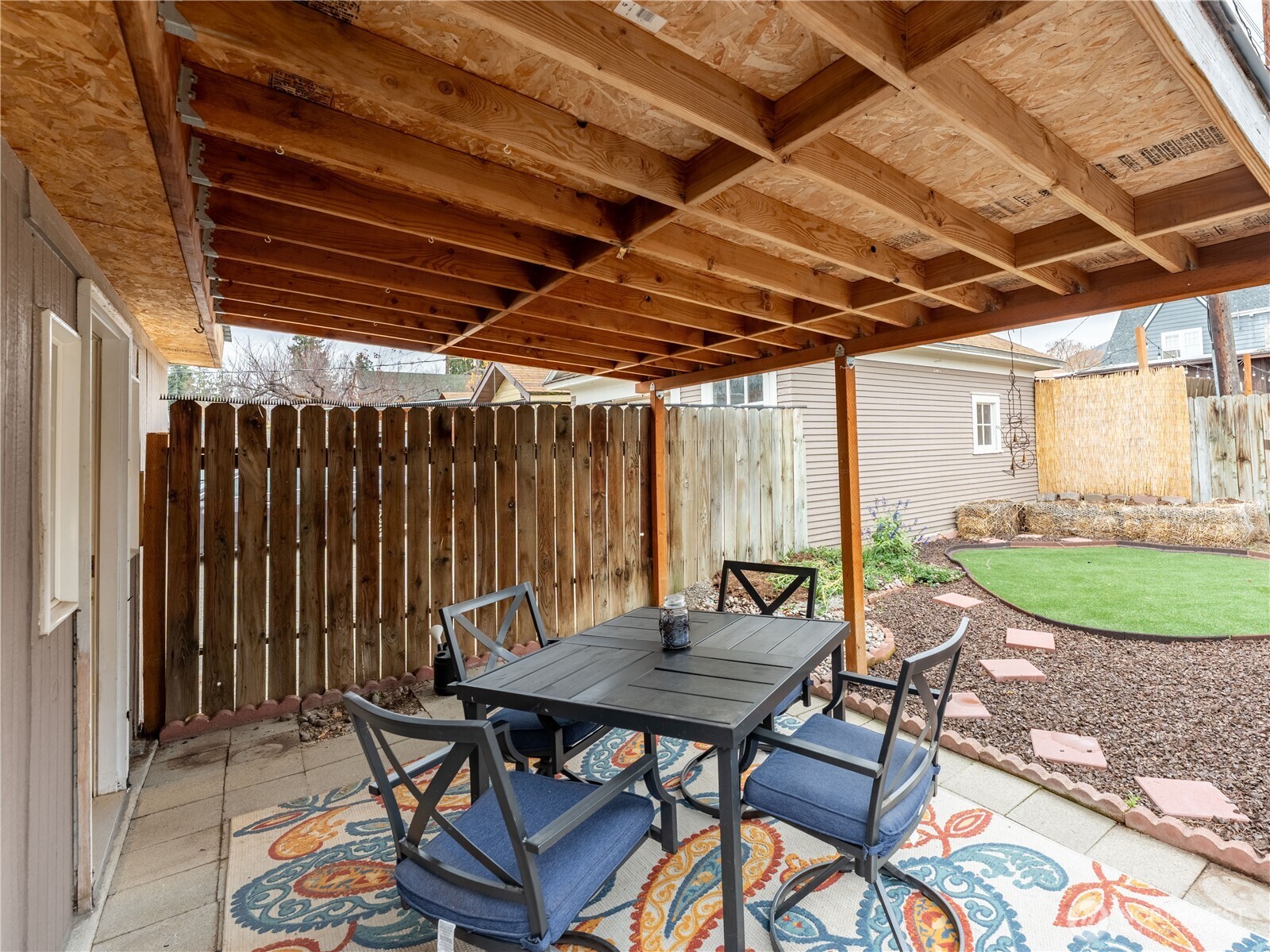 212 N Emerson Avenue