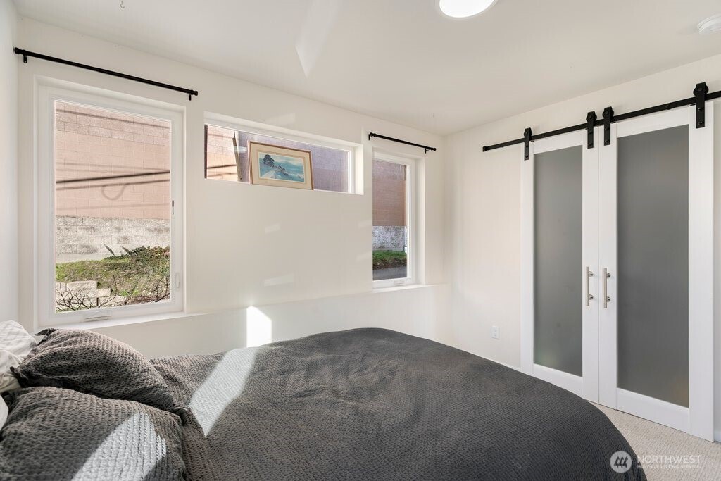 901 28th Avenue S Unit: H