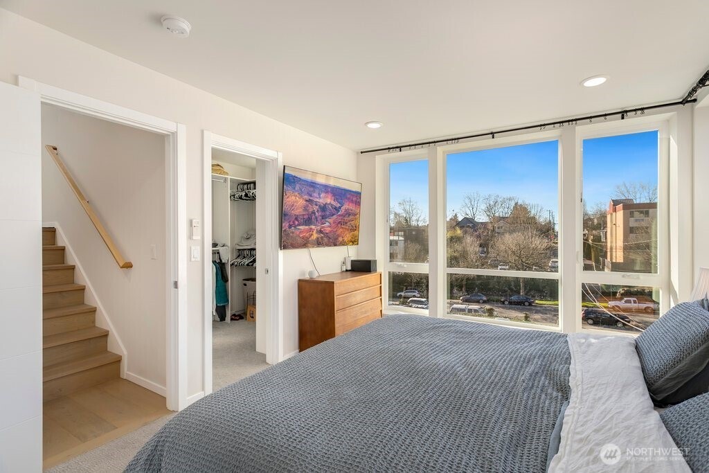901 28th Avenue S Unit: H