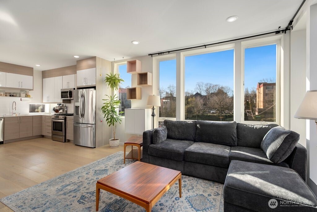 901 28th Avenue S Unit: H