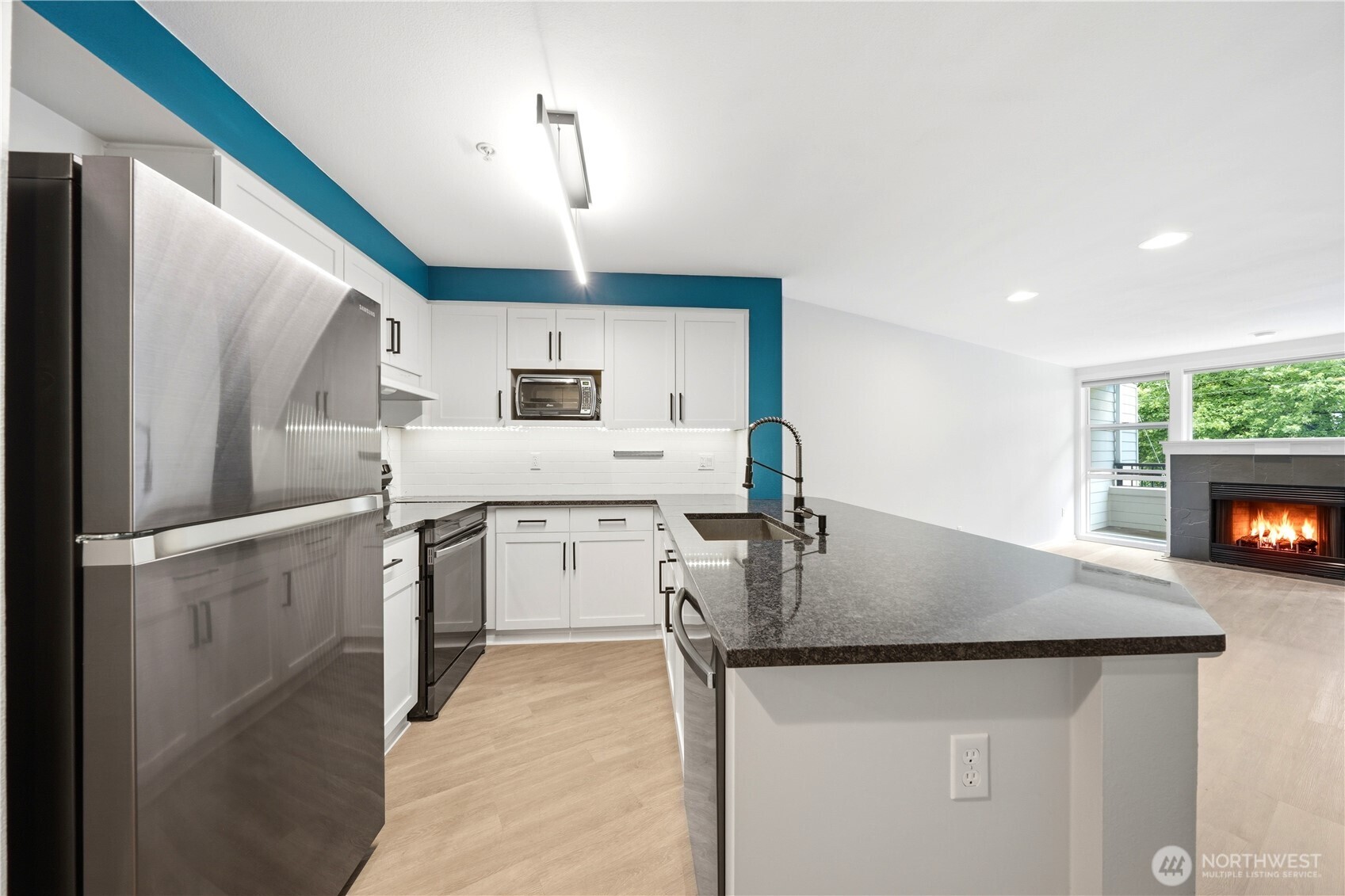 232 Belmont Avenue E Unit: 202