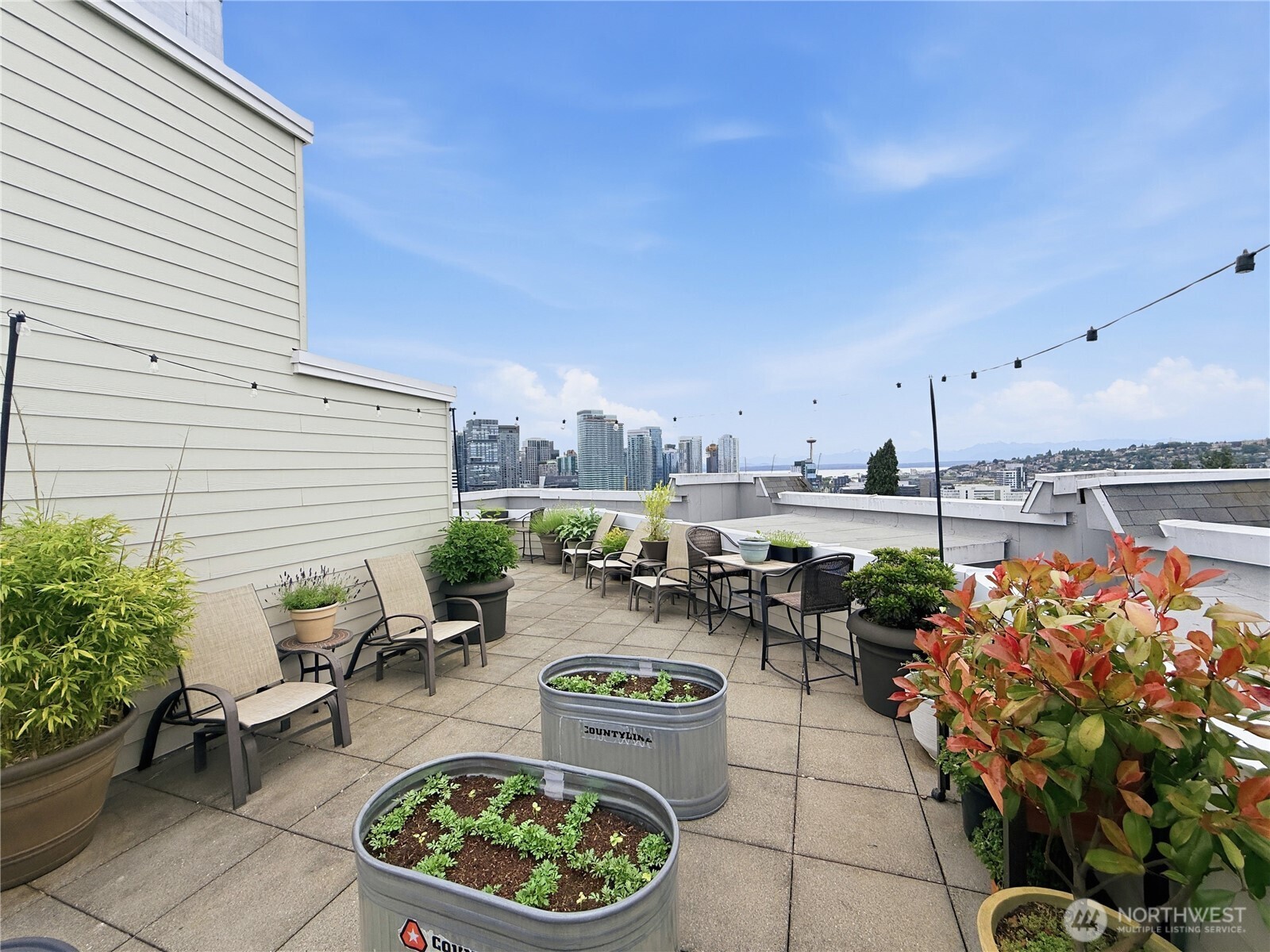 232 Belmont Avenue E Unit: 202