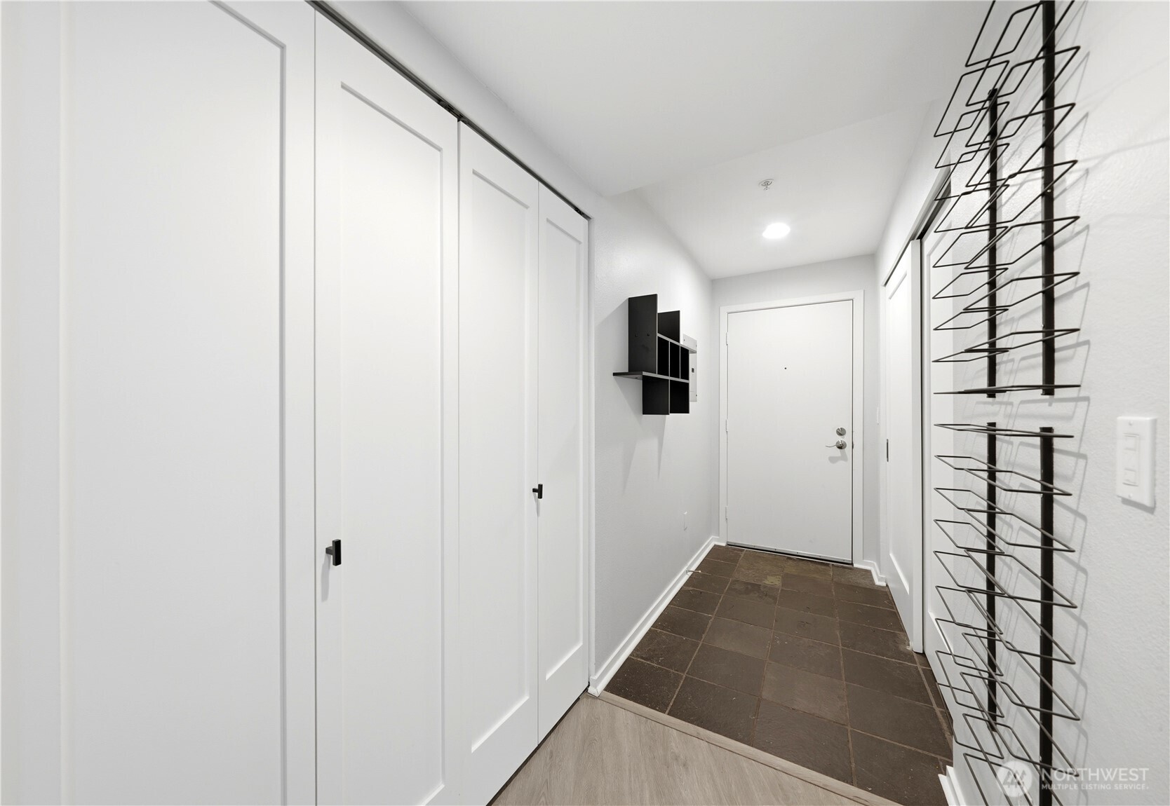 232 Belmont Avenue E Unit: 202