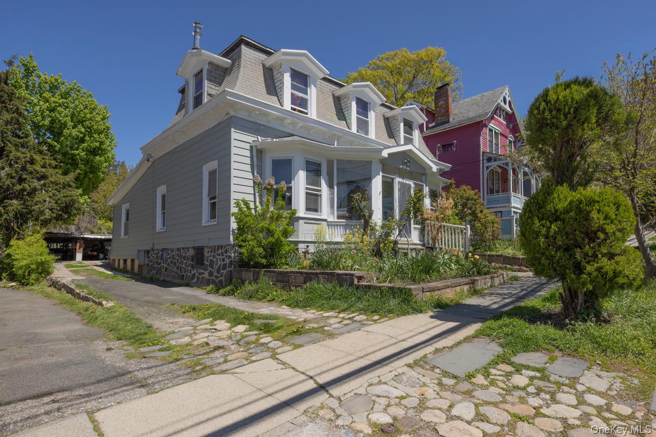 41 Ellis Place