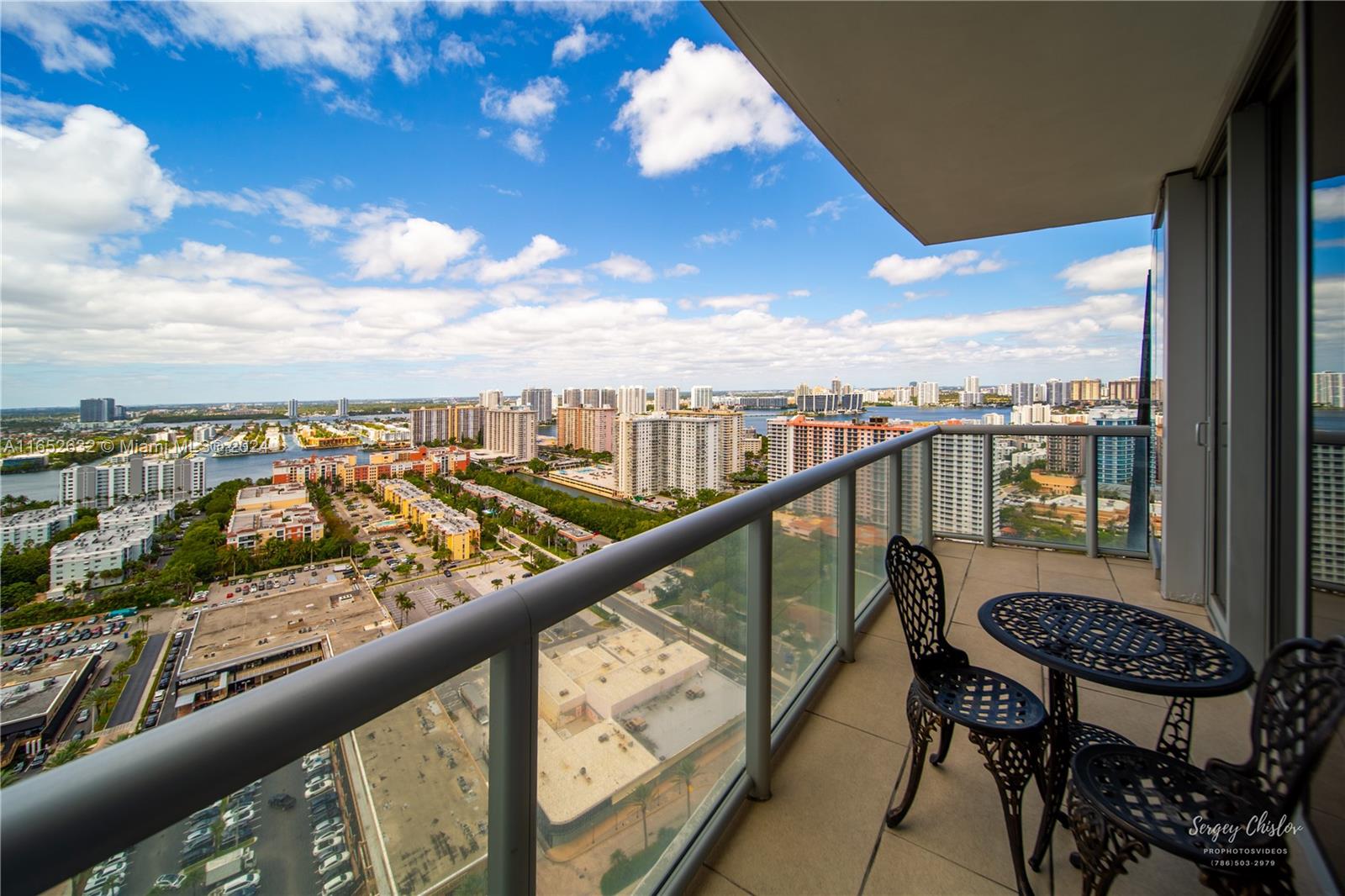 17121 Collins Ave # 2908