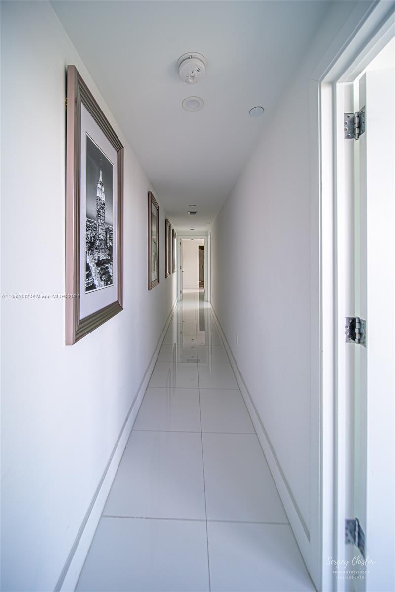 17121 Collins Ave # 2908