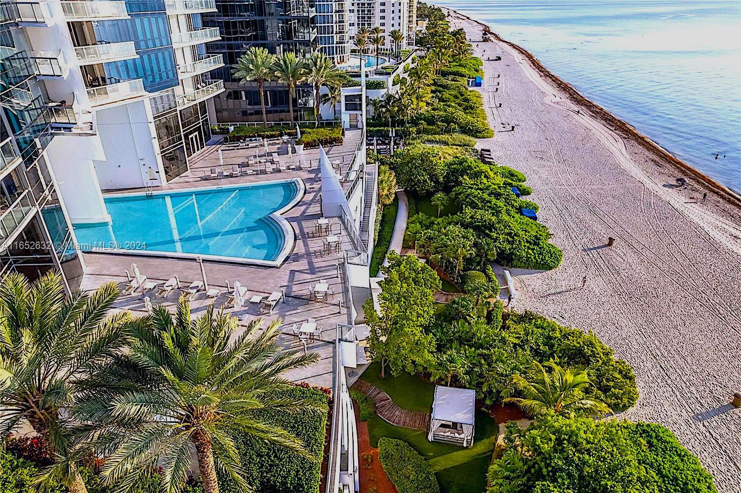 17121 Collins Ave # 2908