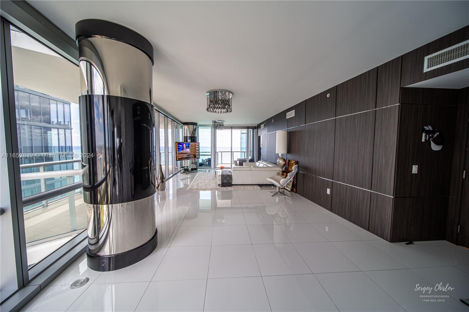 17121 Collins Ave # 2908