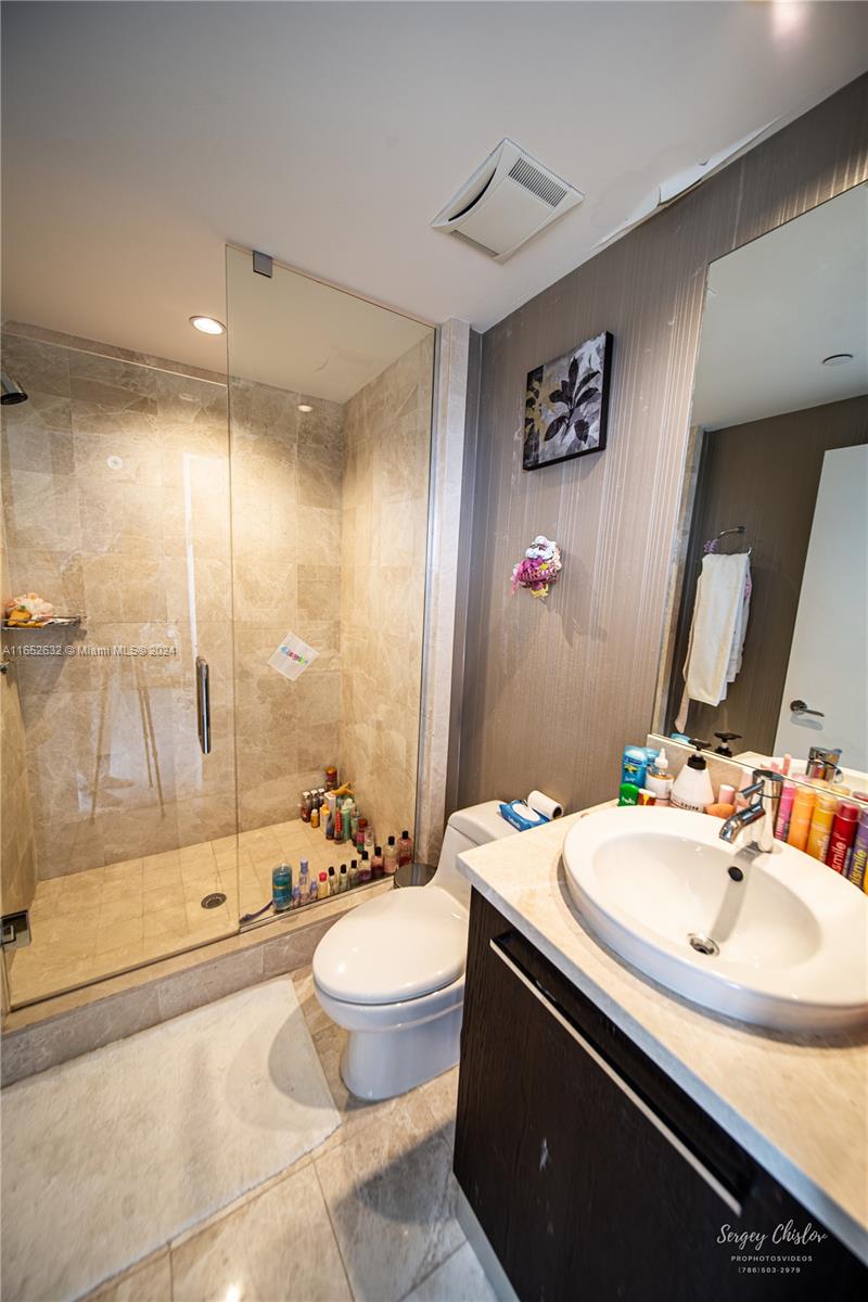 17121 Collins Ave # 2908