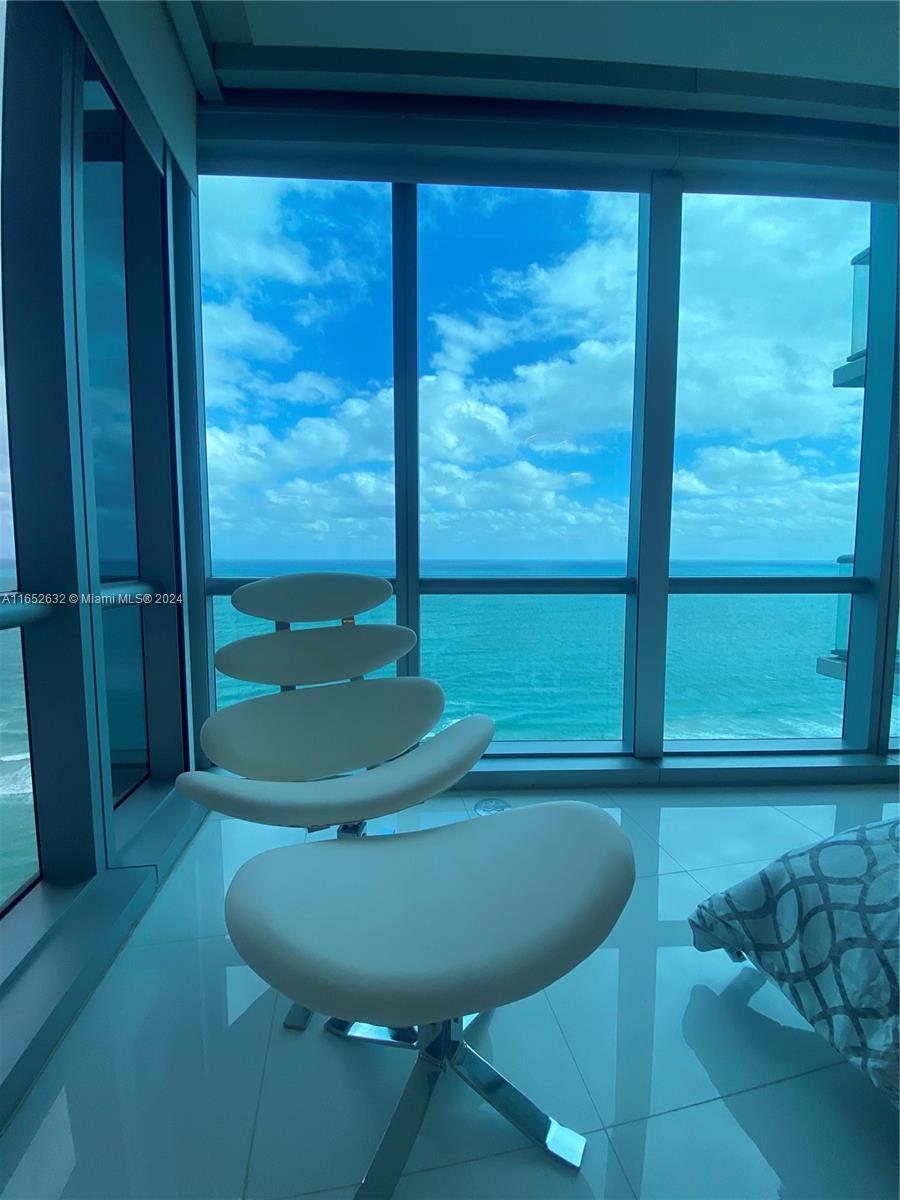 17121 Collins Ave # 2908