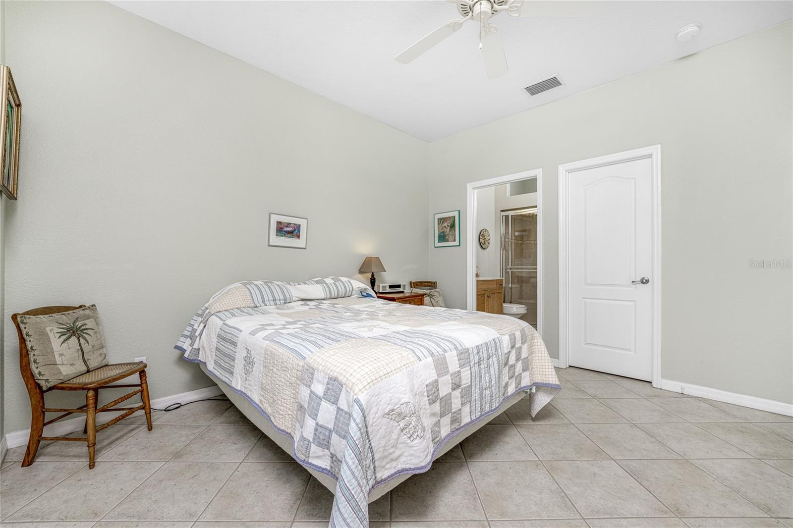 201 VISTA DEL LAGO WAY