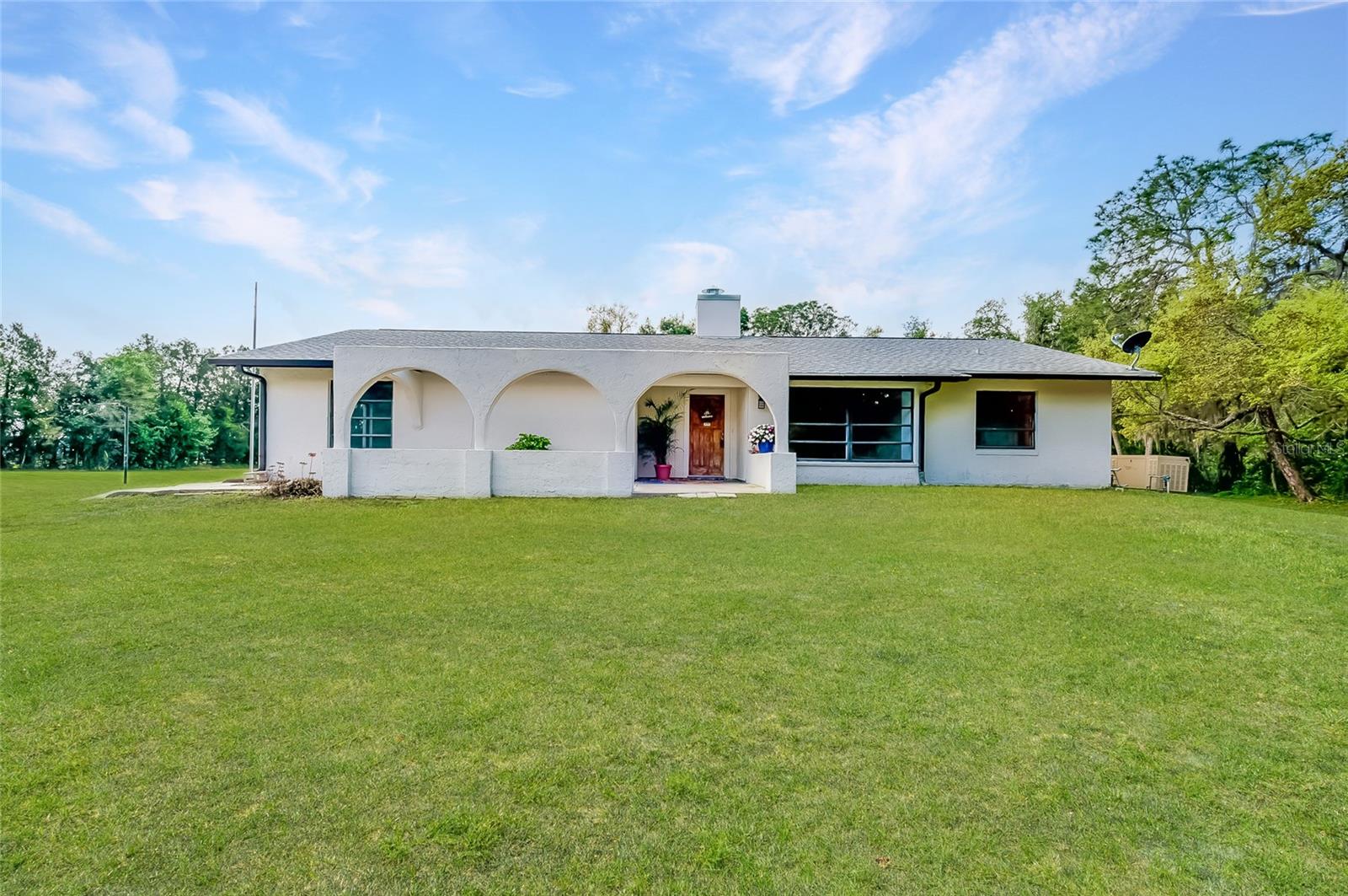 4689 HIDDEN RIVER RD