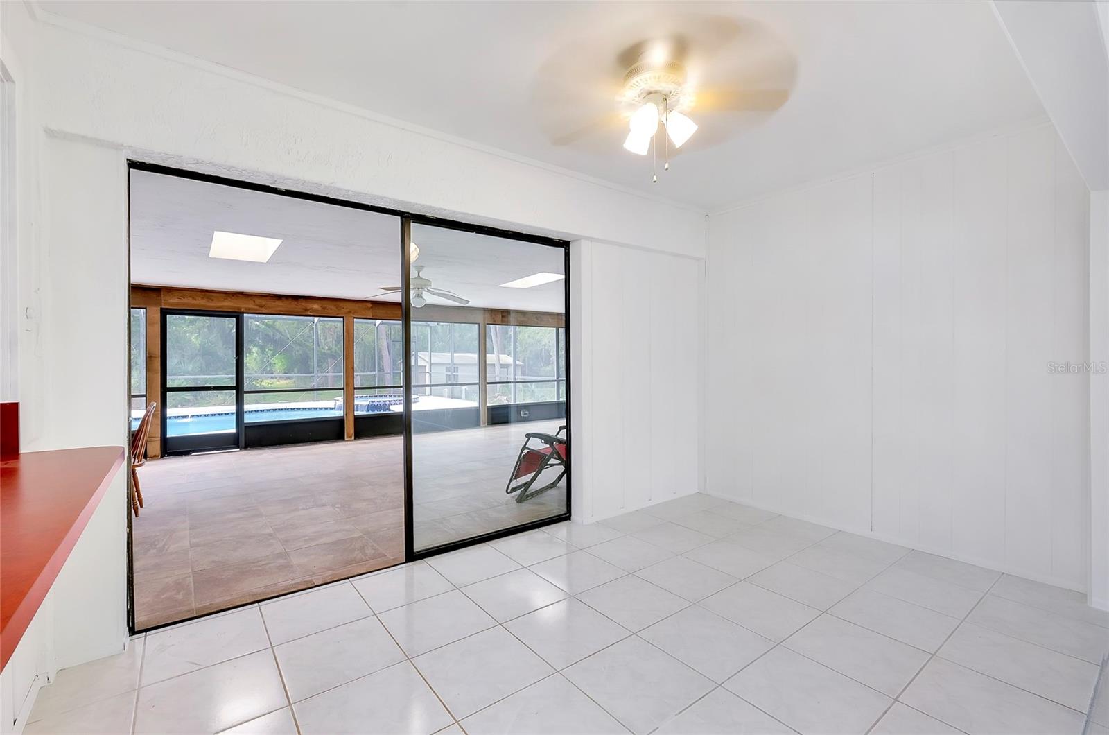 4689 HIDDEN RIVER RD