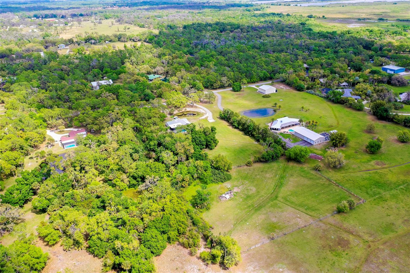 4689 HIDDEN RIVER RD