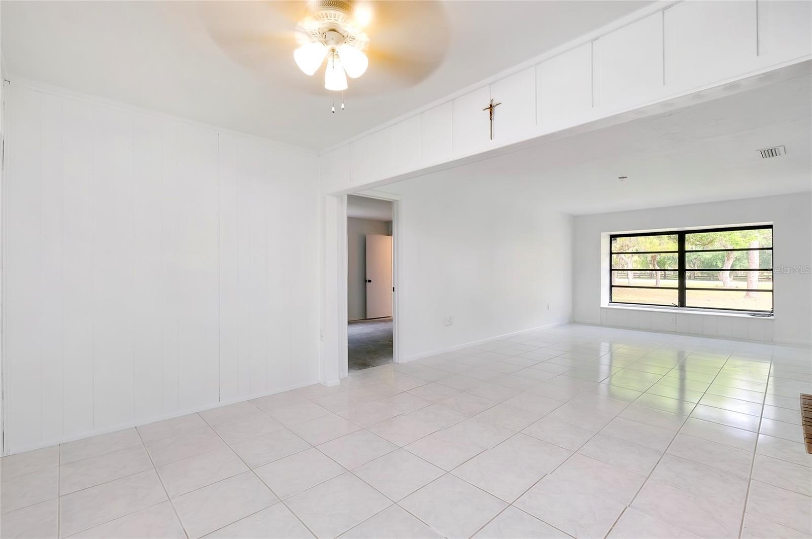 4689 HIDDEN RIVER RD