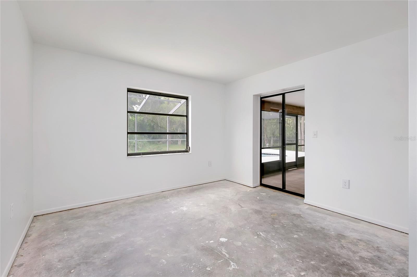 4689 HIDDEN RIVER RD