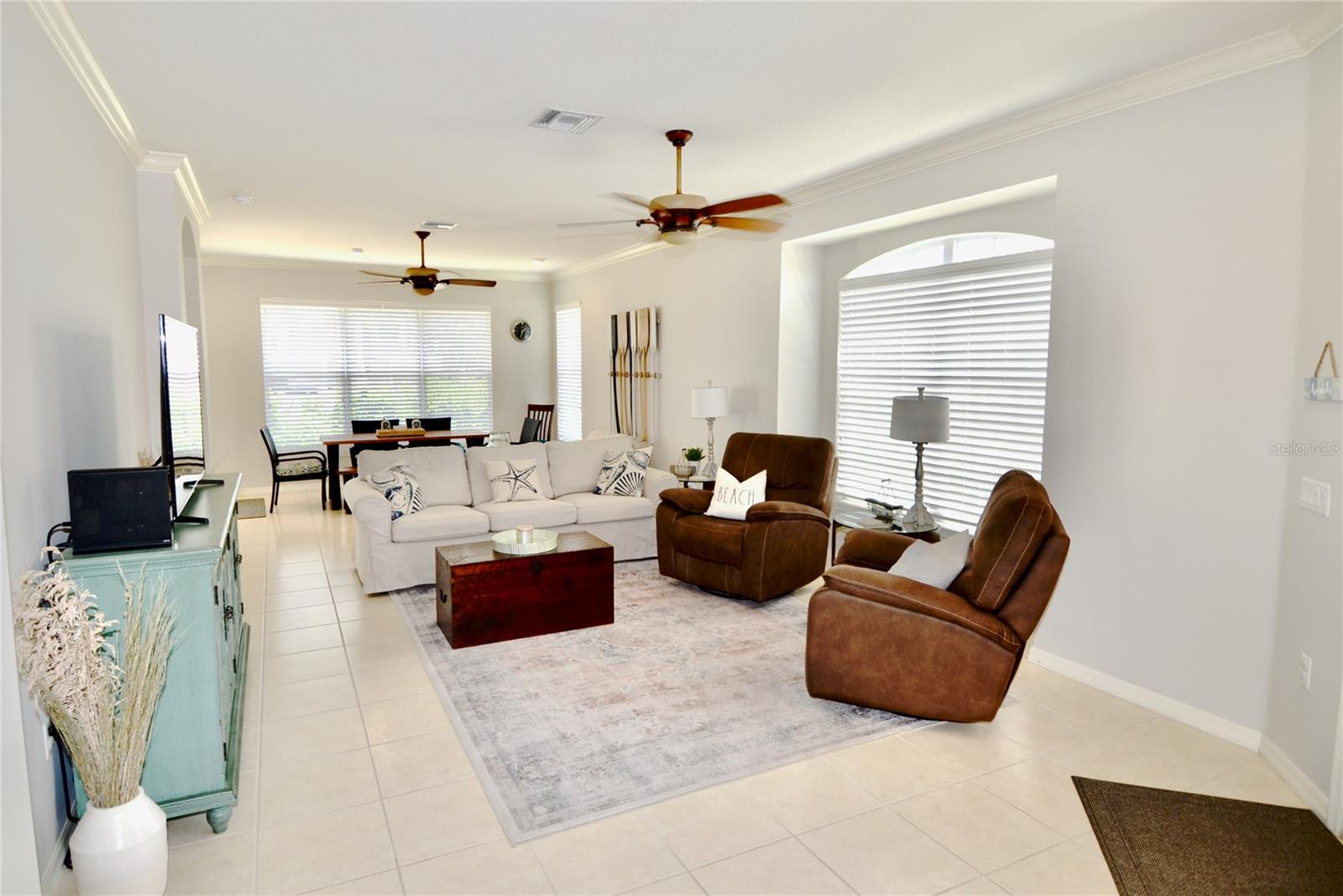 1729 SAN SILVESTRO DR