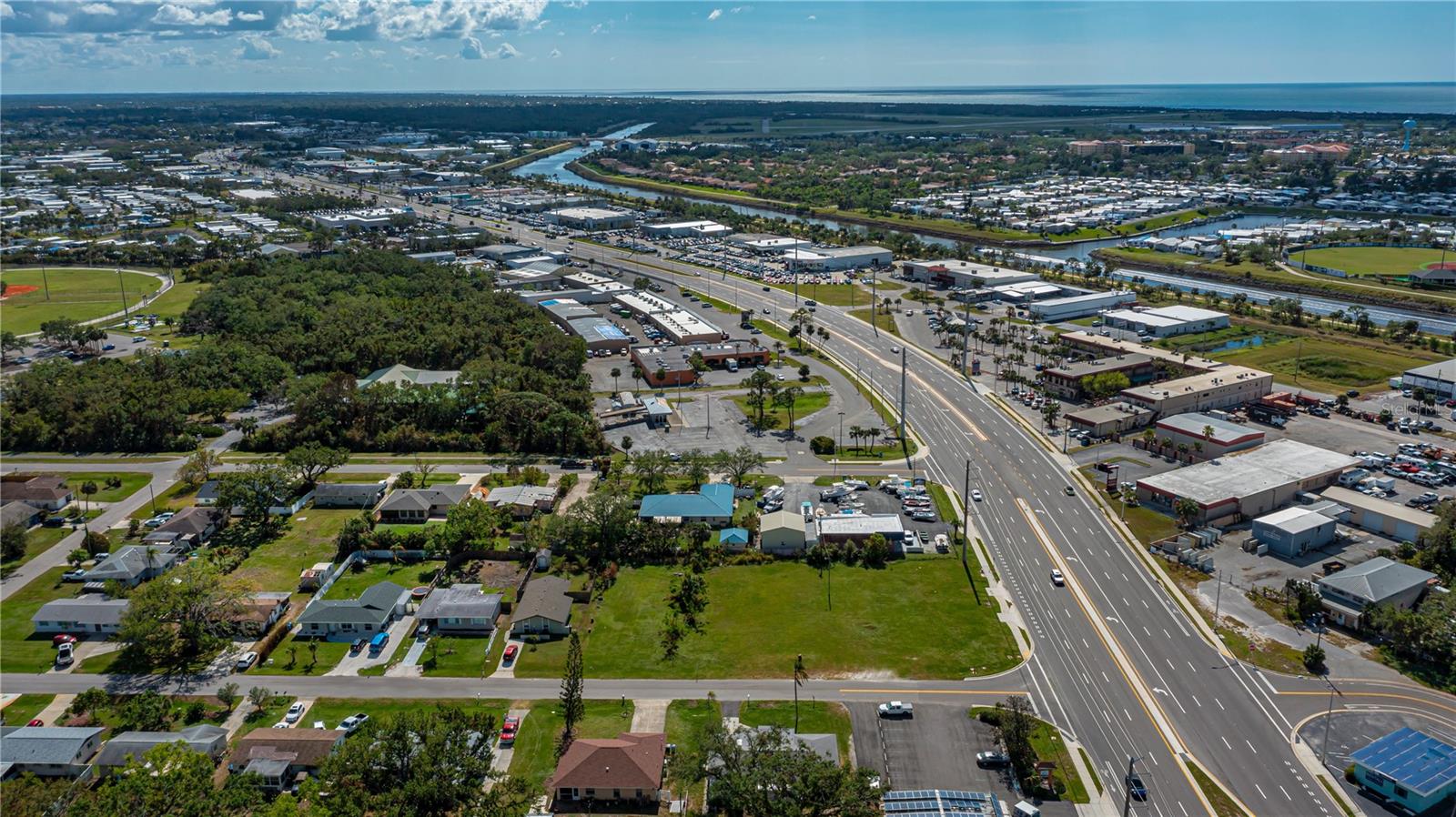 601 US HIGHWAY 41 BYP S