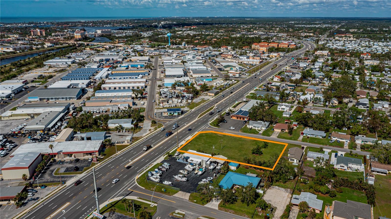 601 US HIGHWAY 41 BYP S