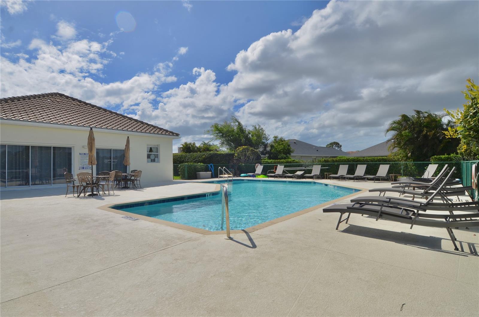 5084 WINTER ROSE WAY