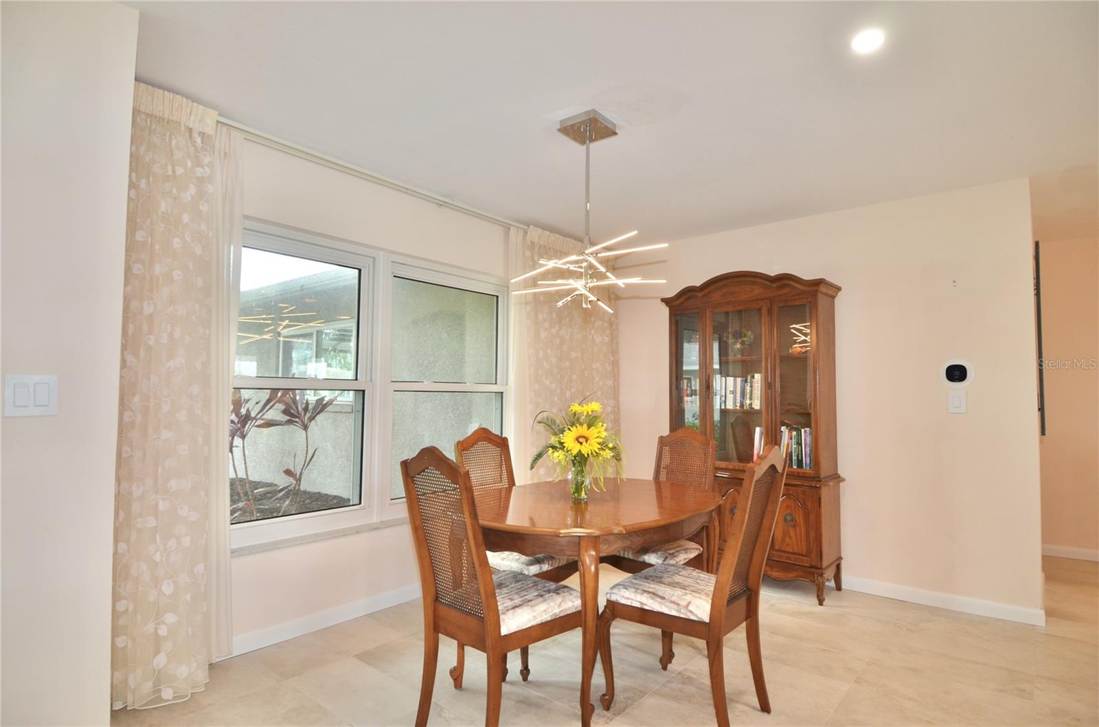 2321 SANDLEWOOD DR