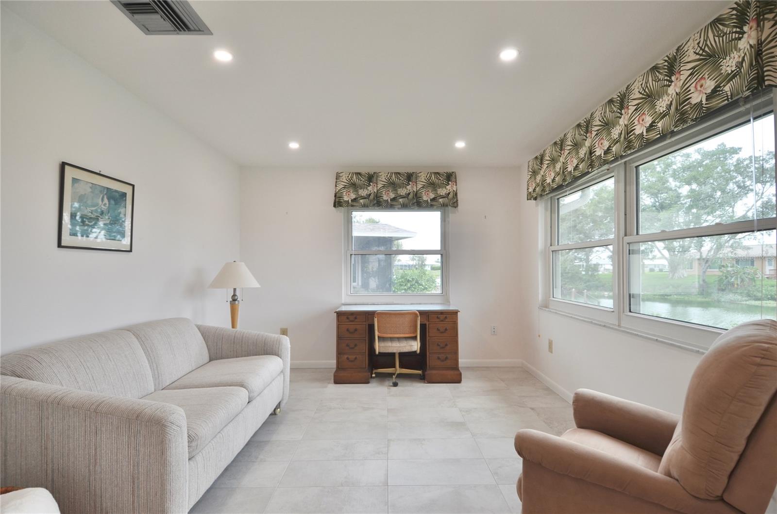 2321 SANDLEWOOD DR