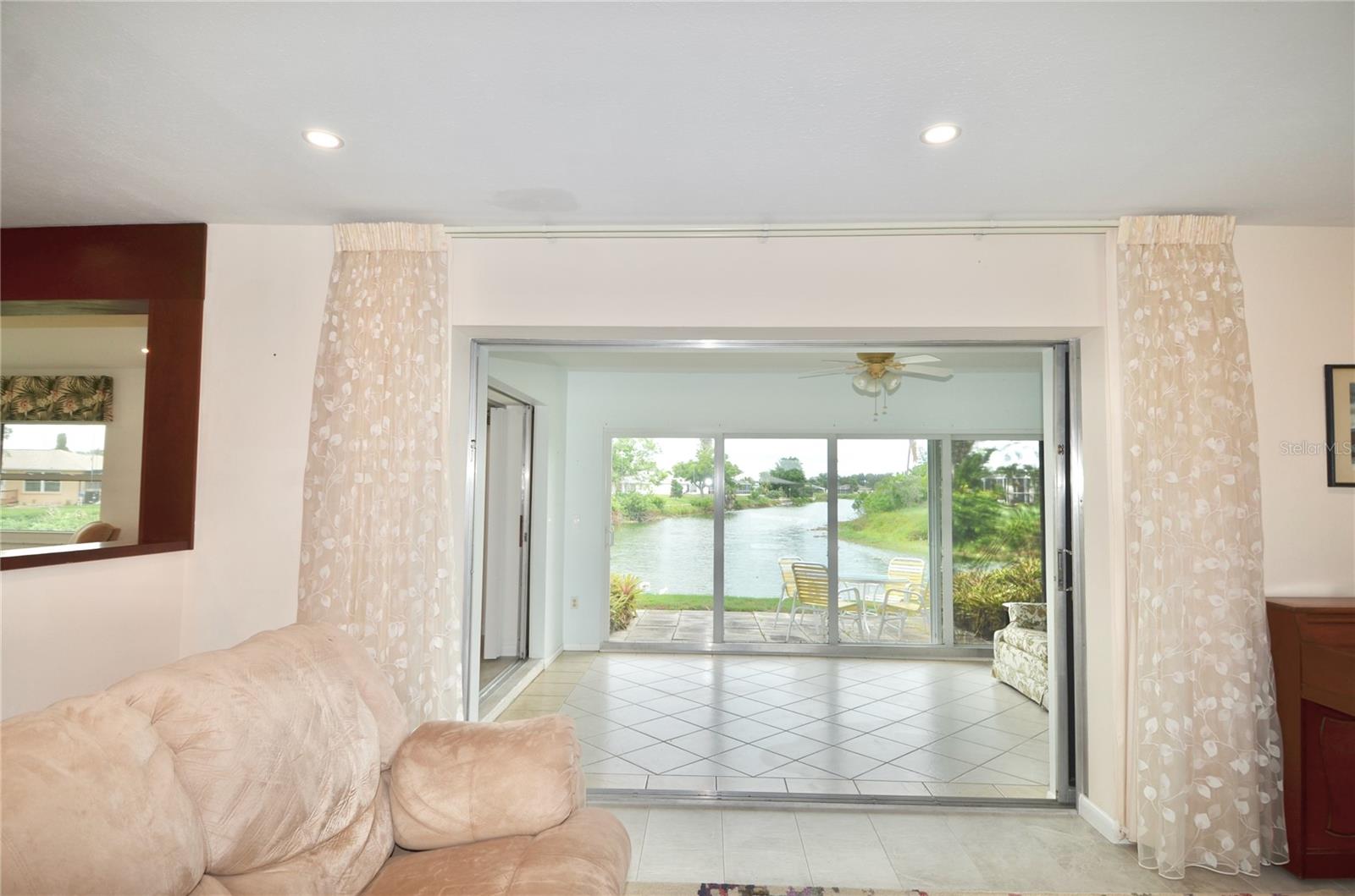 2321 SANDLEWOOD DR