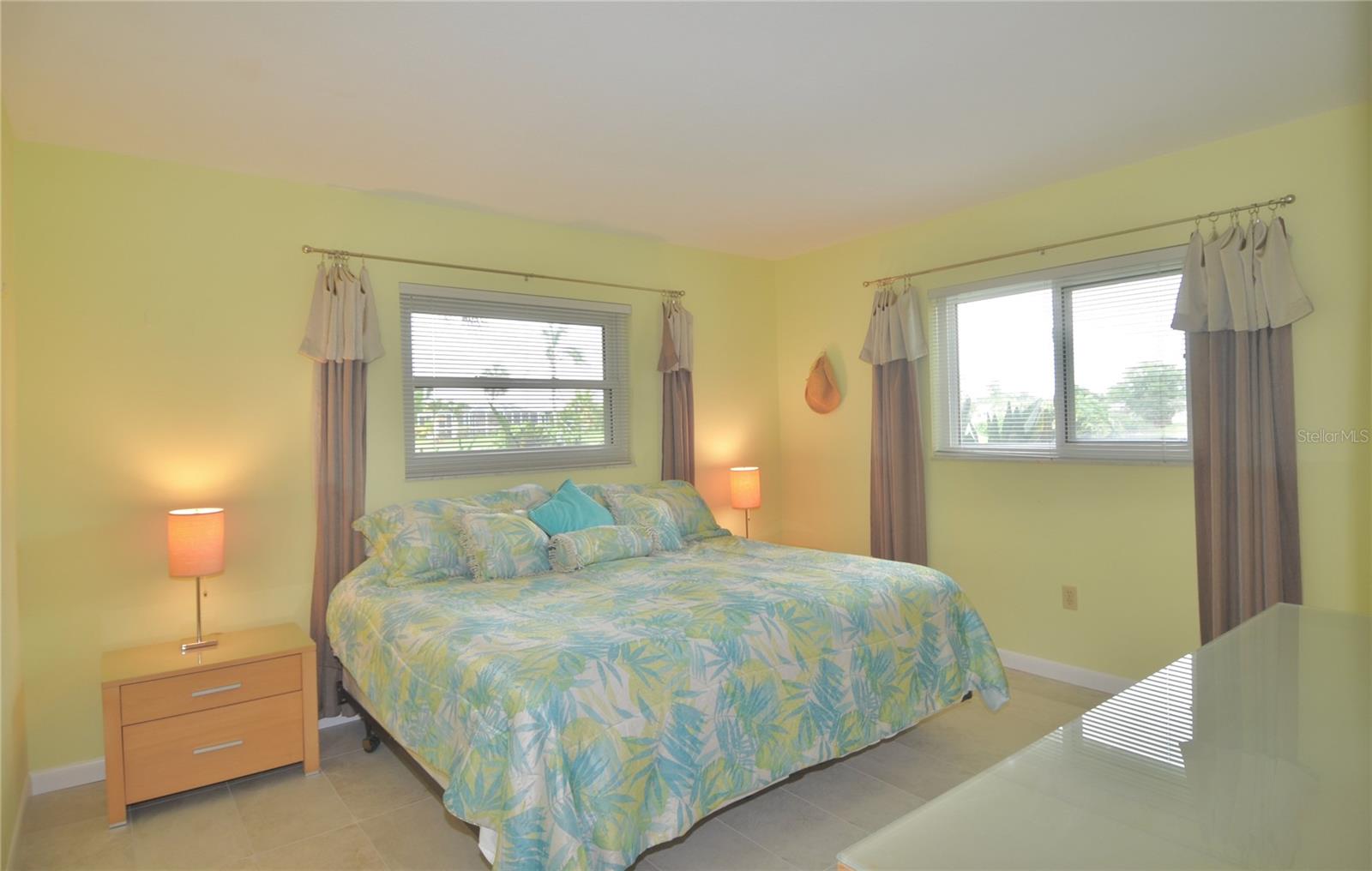 2321 SANDLEWOOD DR