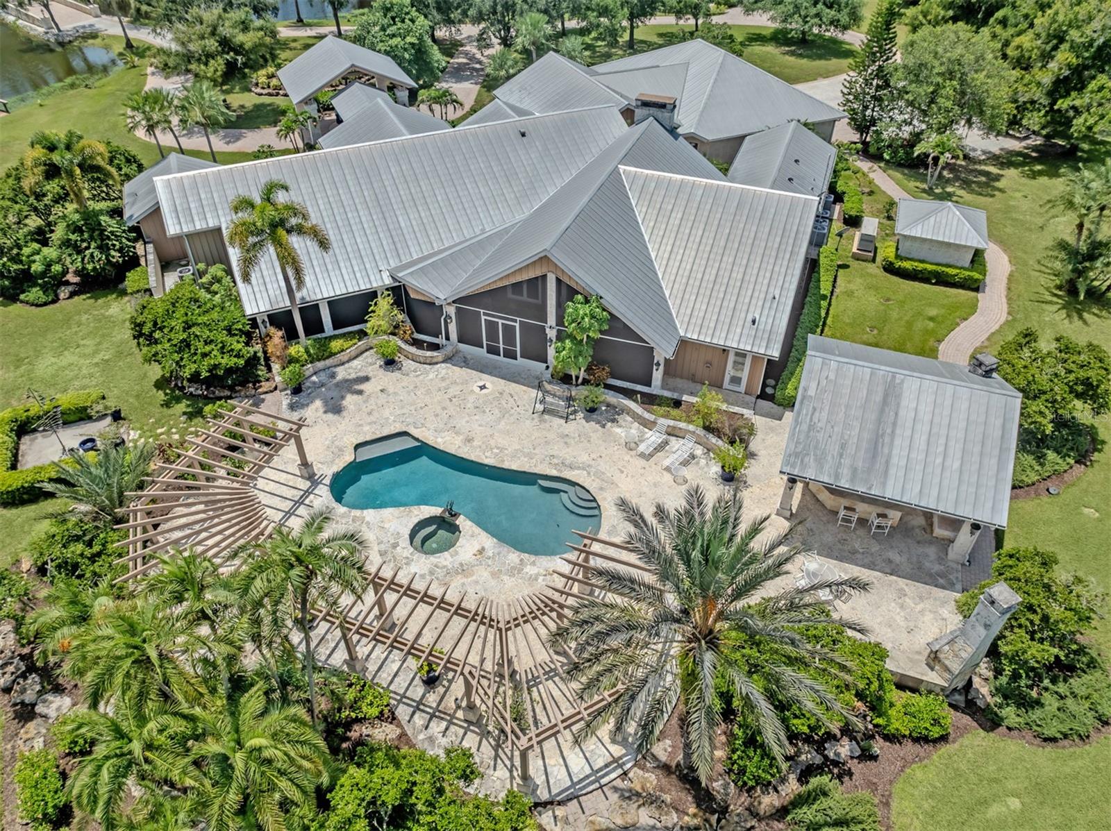 630 N RIVER RD