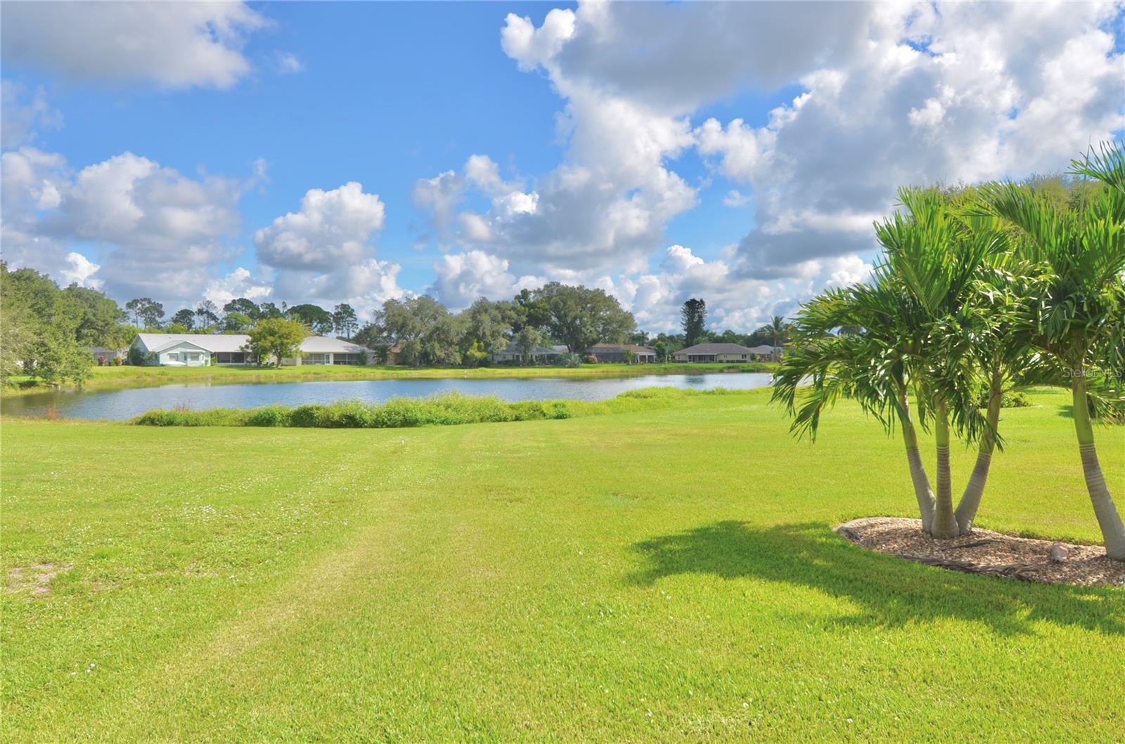 3286 MEADOW RUN CIR