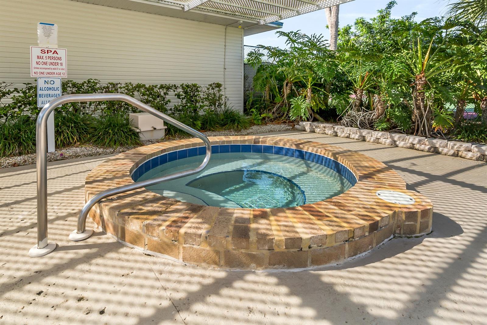 3286 MEADOW RUN CIR
