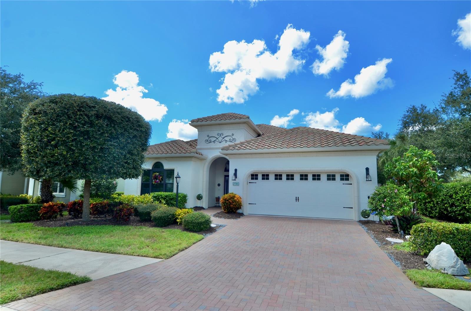27301 DRIVER LN