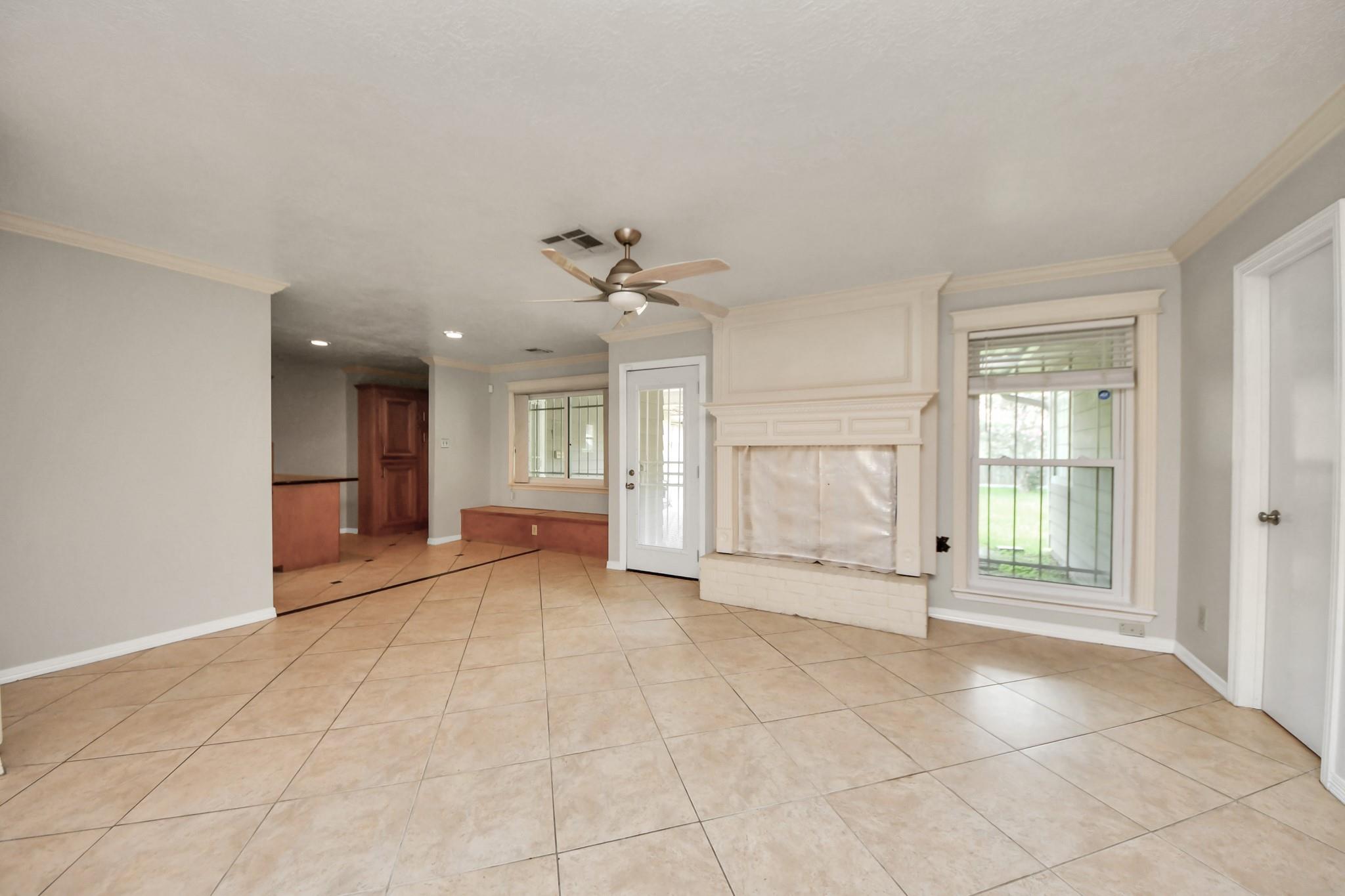 346 Ballantrae Lane