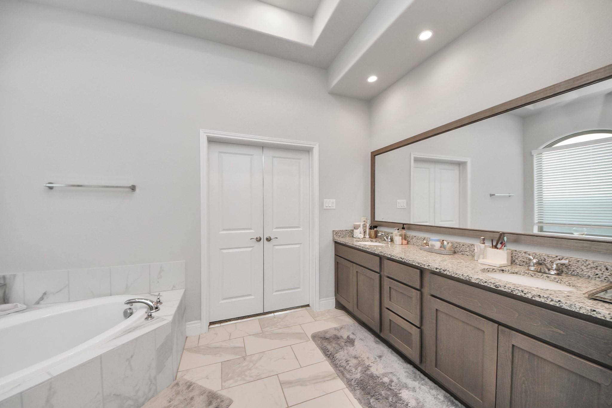 12607 Pine Savannah Lane