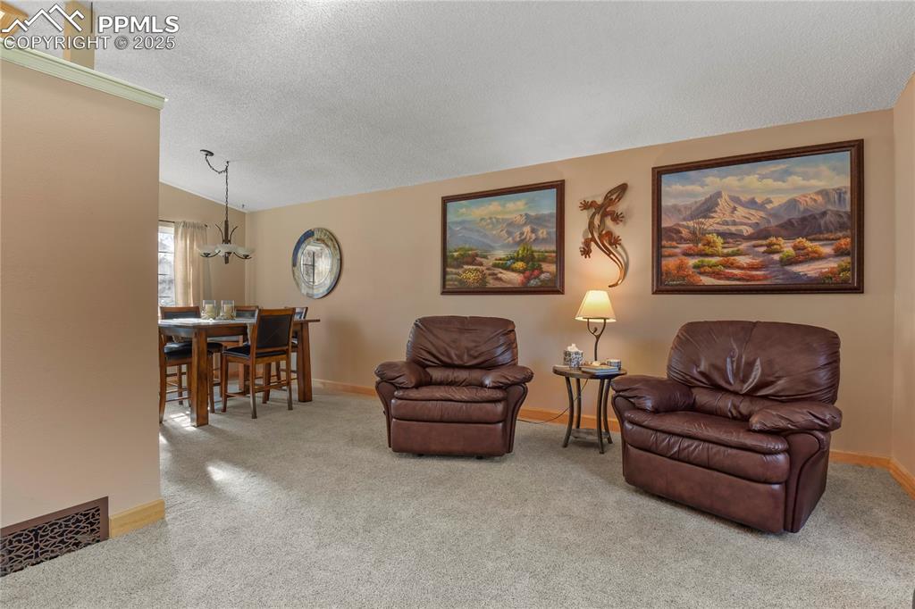 5041 Iron Horse Trail