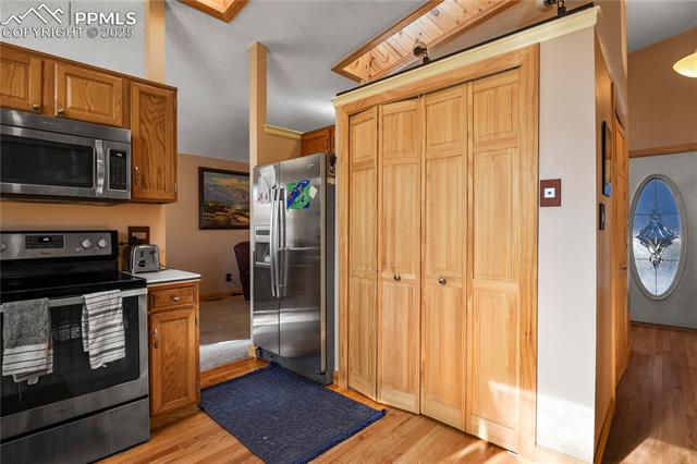 5041 Iron Horse Trail