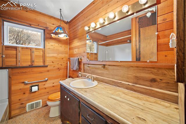 1706 W St Vrain Street