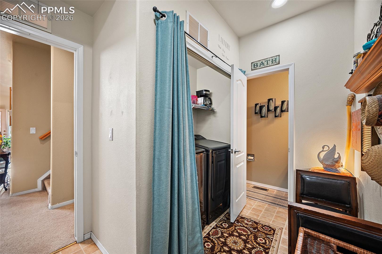 5623 Sonnet Ridge Point