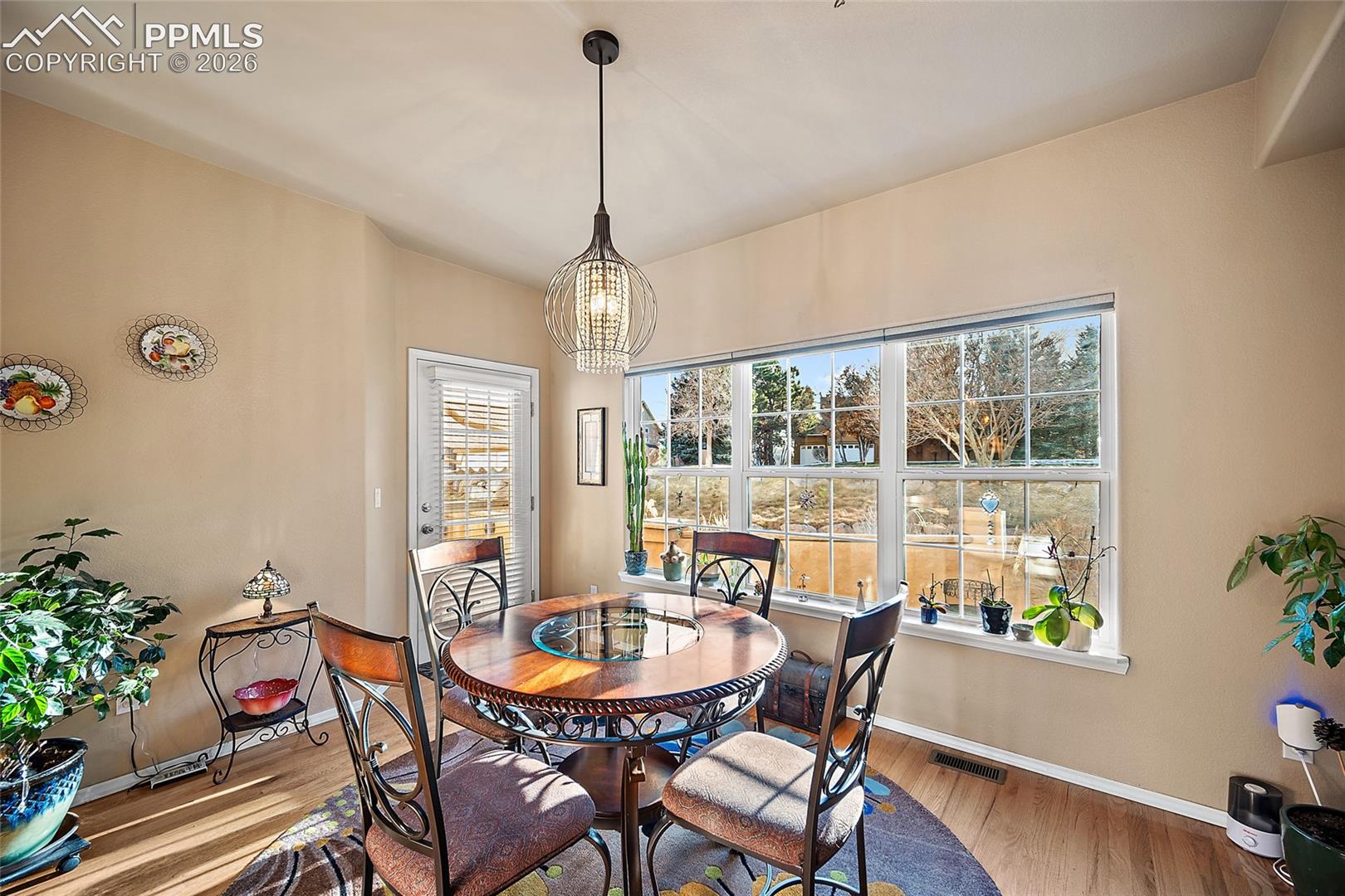 5623 Sonnet Ridge Point